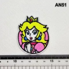 AN51 ピーチ姫　マリオ　アイロン接着　刺繍ワッペン　パッチ