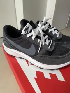 NIKE ワッフルナビ　24cm
