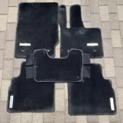 メルセデス・ベンツ Gクラス フロアマットプレミアム 右ハンドル用