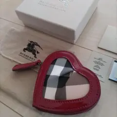 バーバリー小銭入れ BURBERRYコインケース BURBERRY財布 ハート型