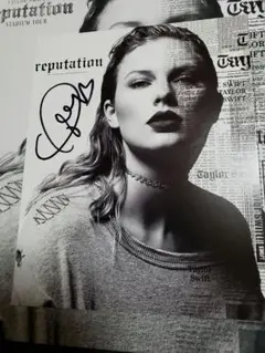 HAPPY✨断捨離中 reputation VIP BOX 直筆サイン 2025年最新】Taylor Swift reputation vipの人気アイテム - メルカリ