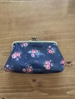 キャスキッドソン　がま口型ポーチ