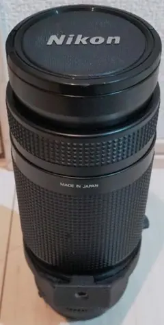 Nikon 75-300mm ズームレンズ