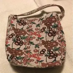 【新品未使用】ビーズ刺繍カバン