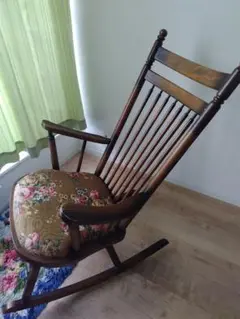 ロッキングチェア