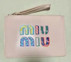 MIU MIU ノベルティポーチ