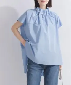 【新品タグ付き】 PICCIN PERLA 襟ビックパールブラウス