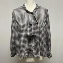 BEAUTRAVA ブラウス　サイズM美品