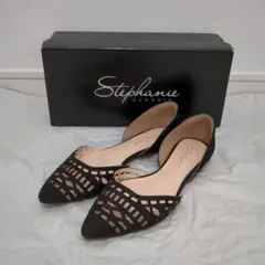 ステファニエ カットワークポインテッドパンプス