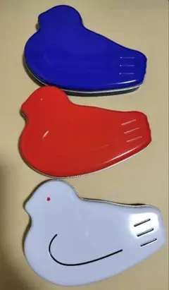 豊島屋　鳩の日限定　鳩サブレー3缶　（赤青白）