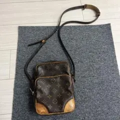 LOUIS VUITTON バッグ