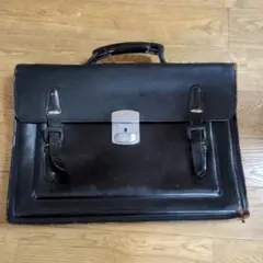 Item thumbnail for item 5cd99b3e-1c3b-4ed5-80c7-a181424b6108