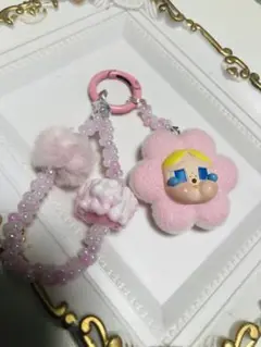 最終値下げ！新品★クライベビー★ピンクの花形チャーム ストラップ