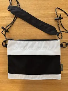 Item thumbnail for item d9bf6227-4865-4ad1-b201-63c9eb0b3a8d