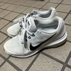 ナイキ　エアマックス　白　24cm