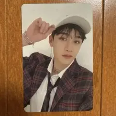 Item thumbnail for item ffbc8e95-d05b-46d9-8e79-2bb3f94fa46e