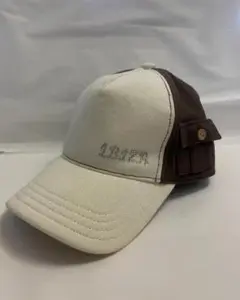 Item thumbnail for item 39636748-549e-4bc7-898c-d2b792e453fe