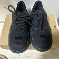 UGG ブラック スニーカー