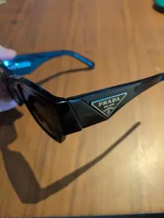 PRADA スクエアフレームサングラス SPR10Z