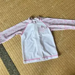 花柄長袖ラッシュガード　90cm