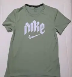 Nike DRI-FIT オリーブグリーン Tシャツ
