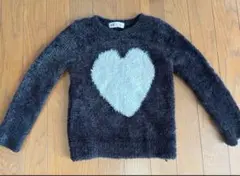 H&M ハートモチーフ 黒セーター 110cm