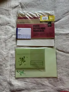 カエルデザインの手作り封筒と便箋セット&市販品のレターセット