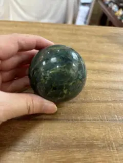 エメラルド　スフィア　お買い得