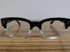 Item thumbnail for item 54756559-01fe-49cc-a784-eb7cec8f95a7