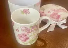 可愛い〜♡すてき花柄デザイン マグカップ ギフトボックス付き
