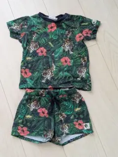 H&M　トロピカル柄 Tシャツ＆ショートパンツ 90