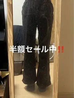 半額セール、早い者勝ち‼️スリットフレア　デザインパンツ　ステッチ個性的　男女兼用