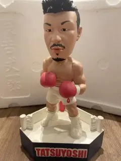 辰吉丈一郎　フィギュア 再々値下げ【新品】辰吉丈一郎 フィギュア サイン付き