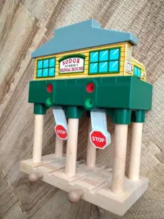 木製トーマス 信号機