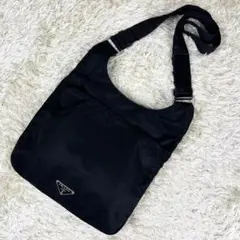 希少デザイン✨ プラダ ショルダーバッグ ナイロン ブラック 肩かけ可能