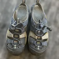 keen メンズサンダル 27センチ