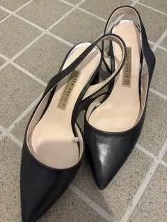 ZARA BASIC ブラック スリングバックヒール