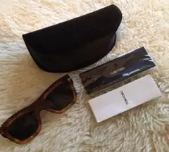 【新品未使用】TOM FORD トムフォード サングラス