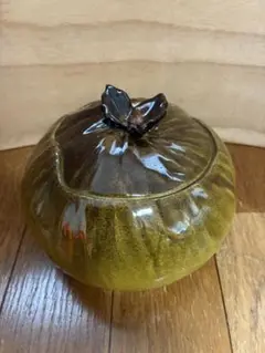 Item thumbnail for item 4d80cbc0-7a04-460a-aacb-e24b069765b4