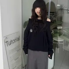 daydayseoul オフショルダー ニット（グレー）
