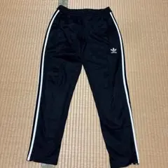 adidas originalsトラックパンツ