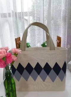 さざ波をイメージ　パッチワークのトートバッグ