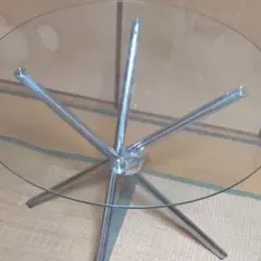 ガラステーブル