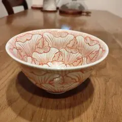 有田焼　そうた窯　花弁紋　姫碗