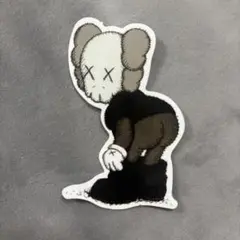 KAWS ステッカー