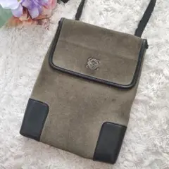 【美品】ロエベ アナグラム 型押し スエード レザー ショルダーバッグ 斜め掛け