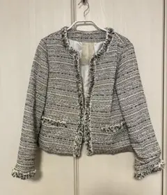 Item thumbnail for item dcb661e6-5a2e-432b-81a0-e92878eda9dc