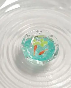 金魚鉢　②