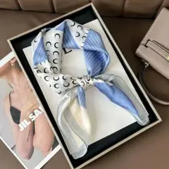 スカーフ ムーン柄 53cm バッグ アクセサリー 上品 おしゃれ
