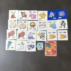 ポケモンパンシール　デコキャラシー　 211弾リザードン 六英雄のラプラス